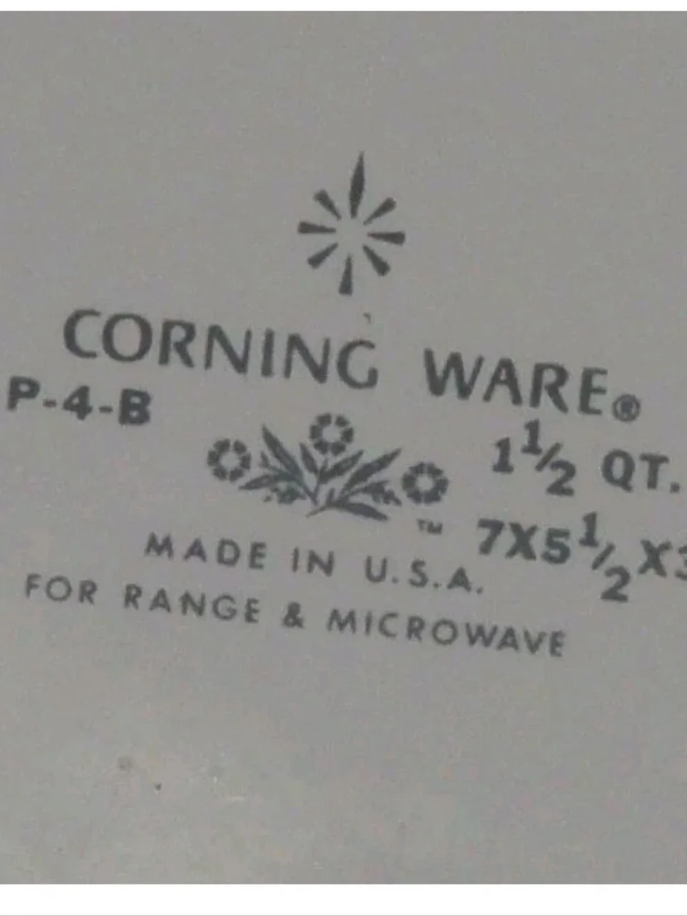 Corningware P-4-B White Casserole Dish 1 1/2 Yellow Floral Pattern-Glass Lid